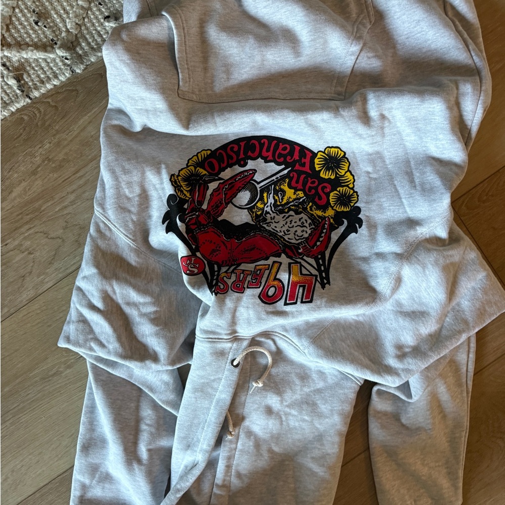 HOMAGE Light Gray Kids Joggers with San Francisco Graphic